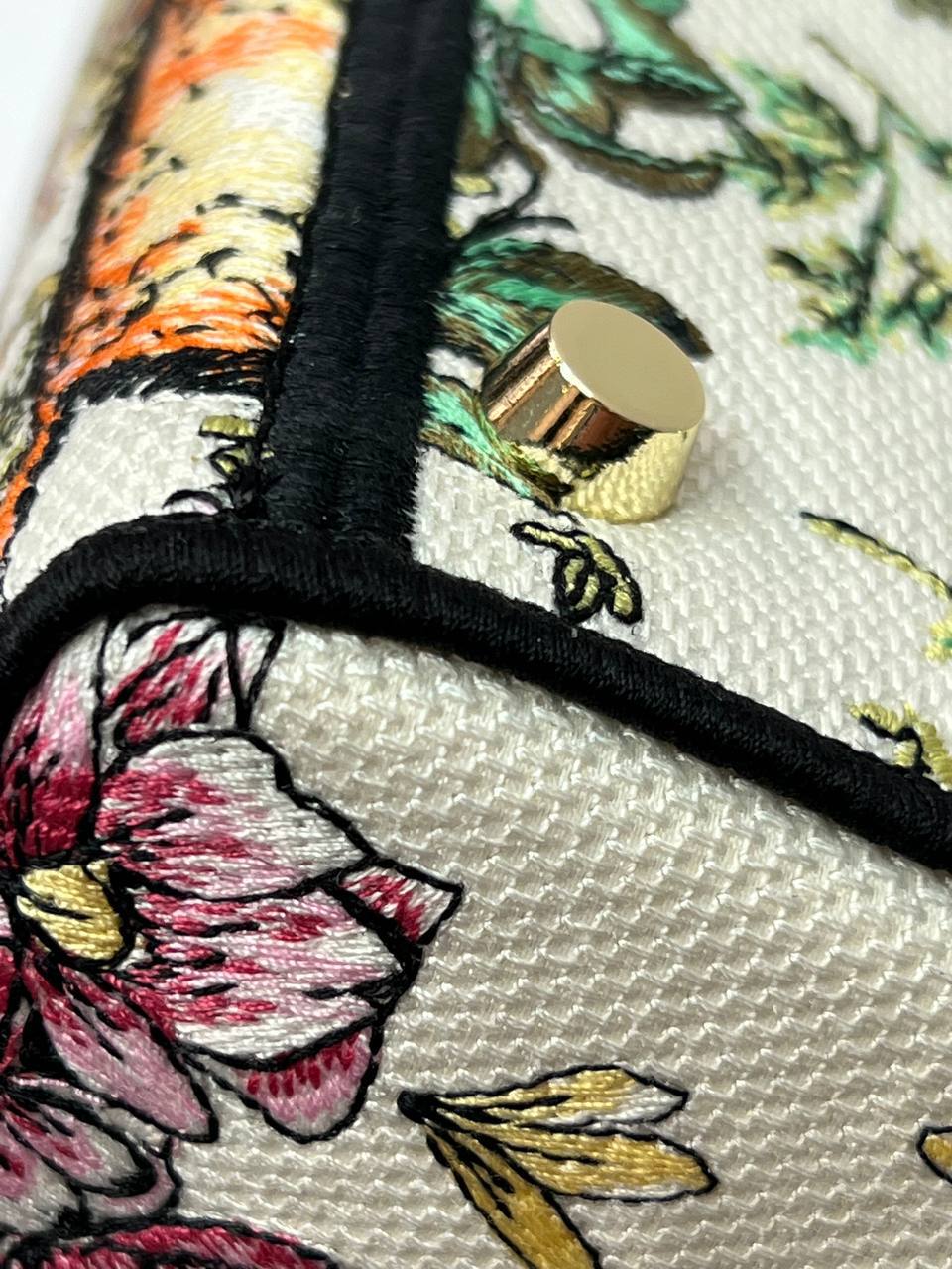 Dior MEDIUM LADY D-LITE BAG Latte Multicolor
