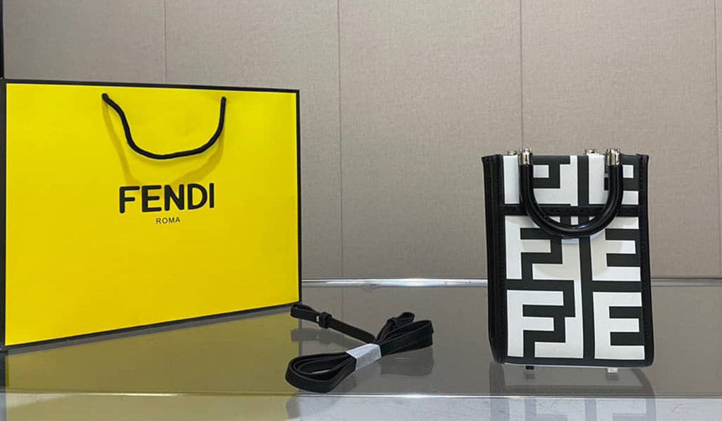 Luxury  Bags Fendi 252