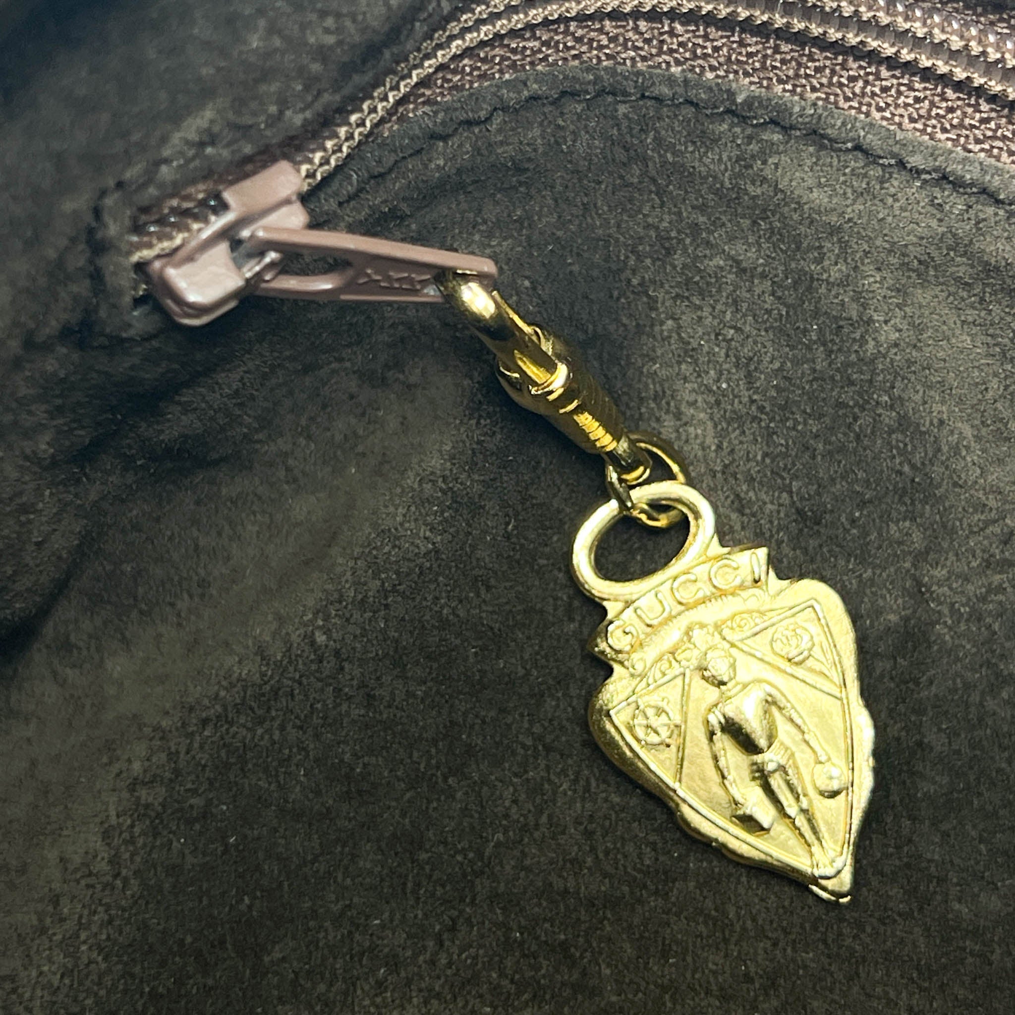 Vintage Gucci Brown Leather Drawstring Bucket Bag