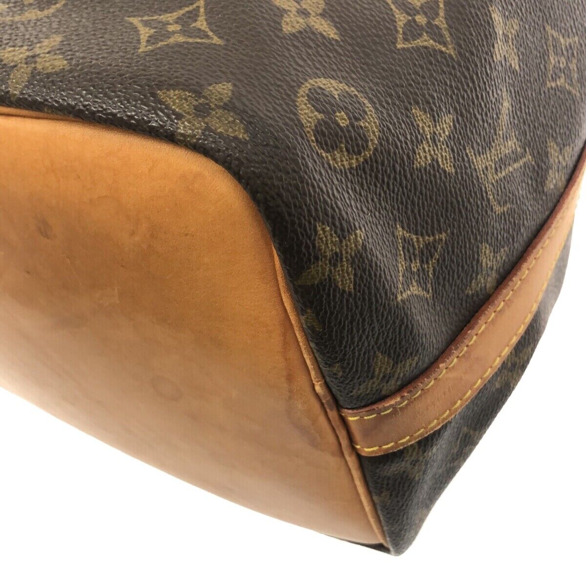 Louis Vuitton Petit Noe M42226