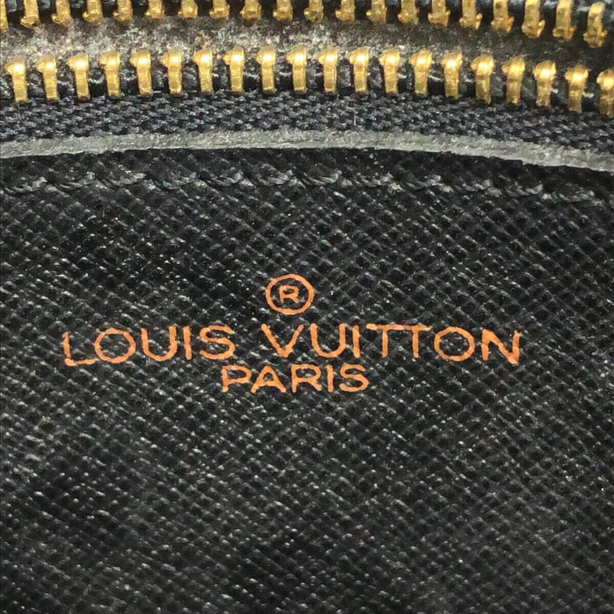 Louis Vuitton Jeune Fille Noir Epi Crossbody Bag M52152