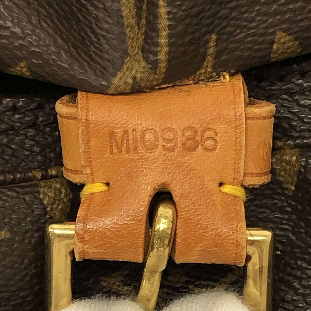 Louis Vuitton Montsouris GM M51135