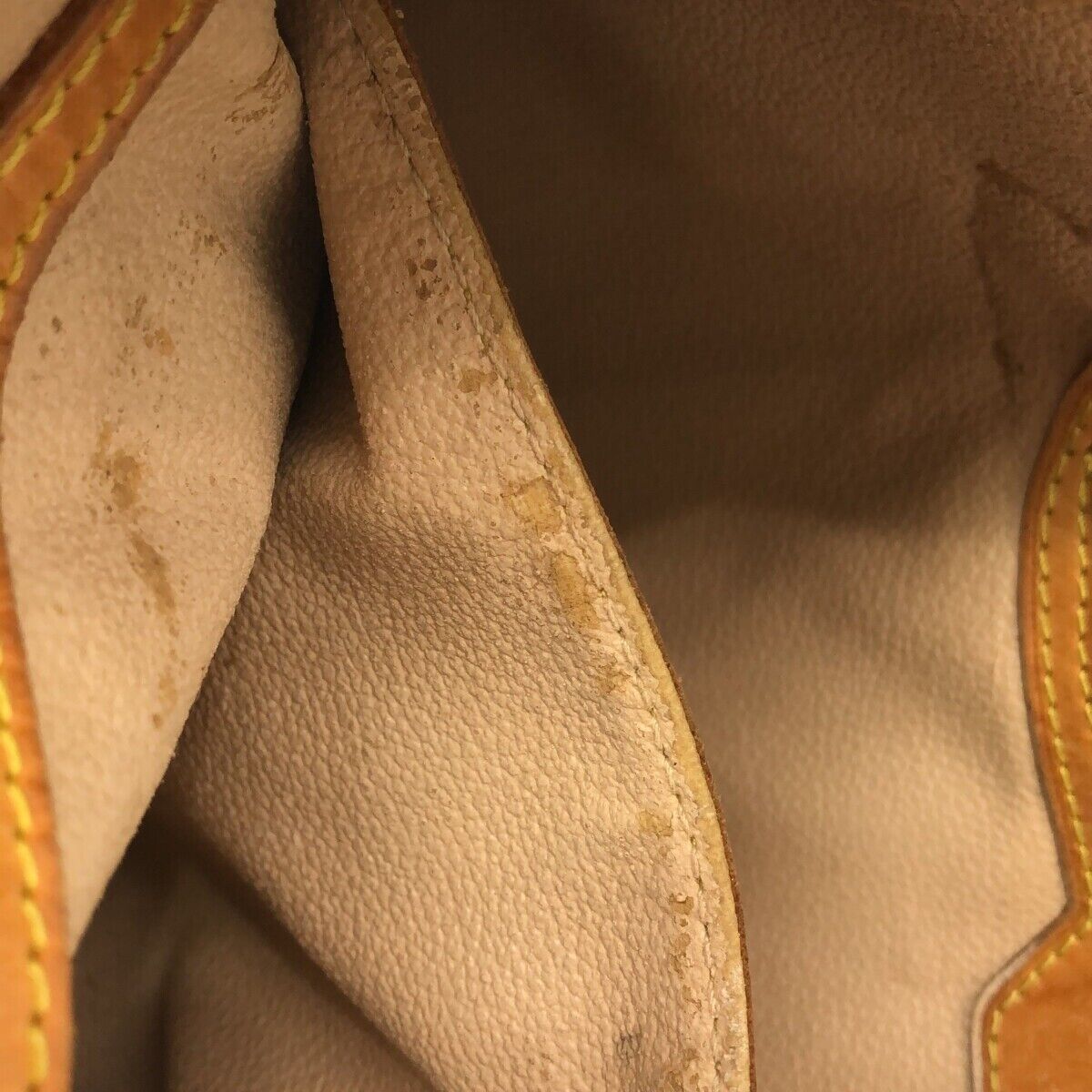 Louis Vuitton Bucket GM Vintage Shoulder Bag M42236