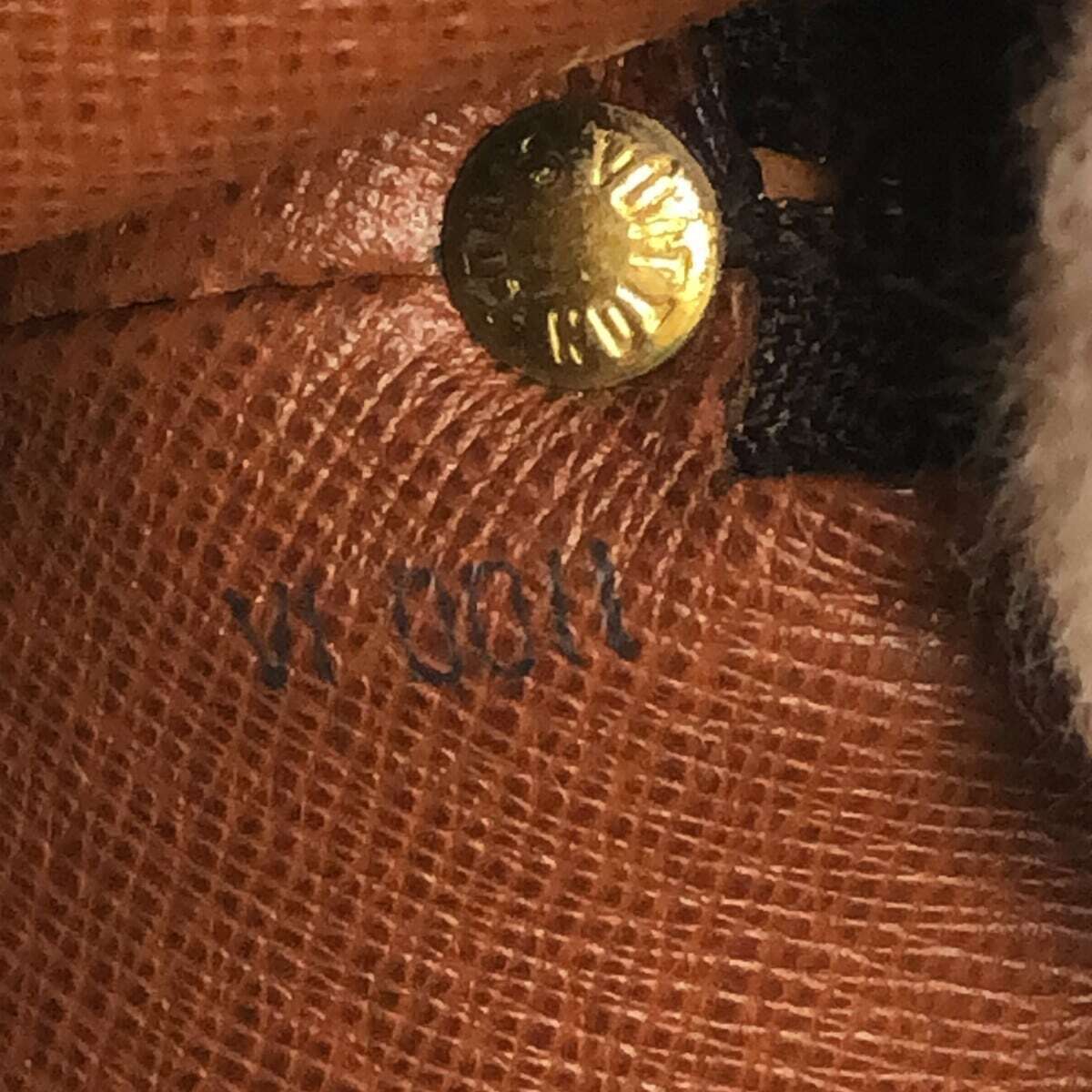 Louis Vuitton Drouot Crossbody Bag Monogram M51290