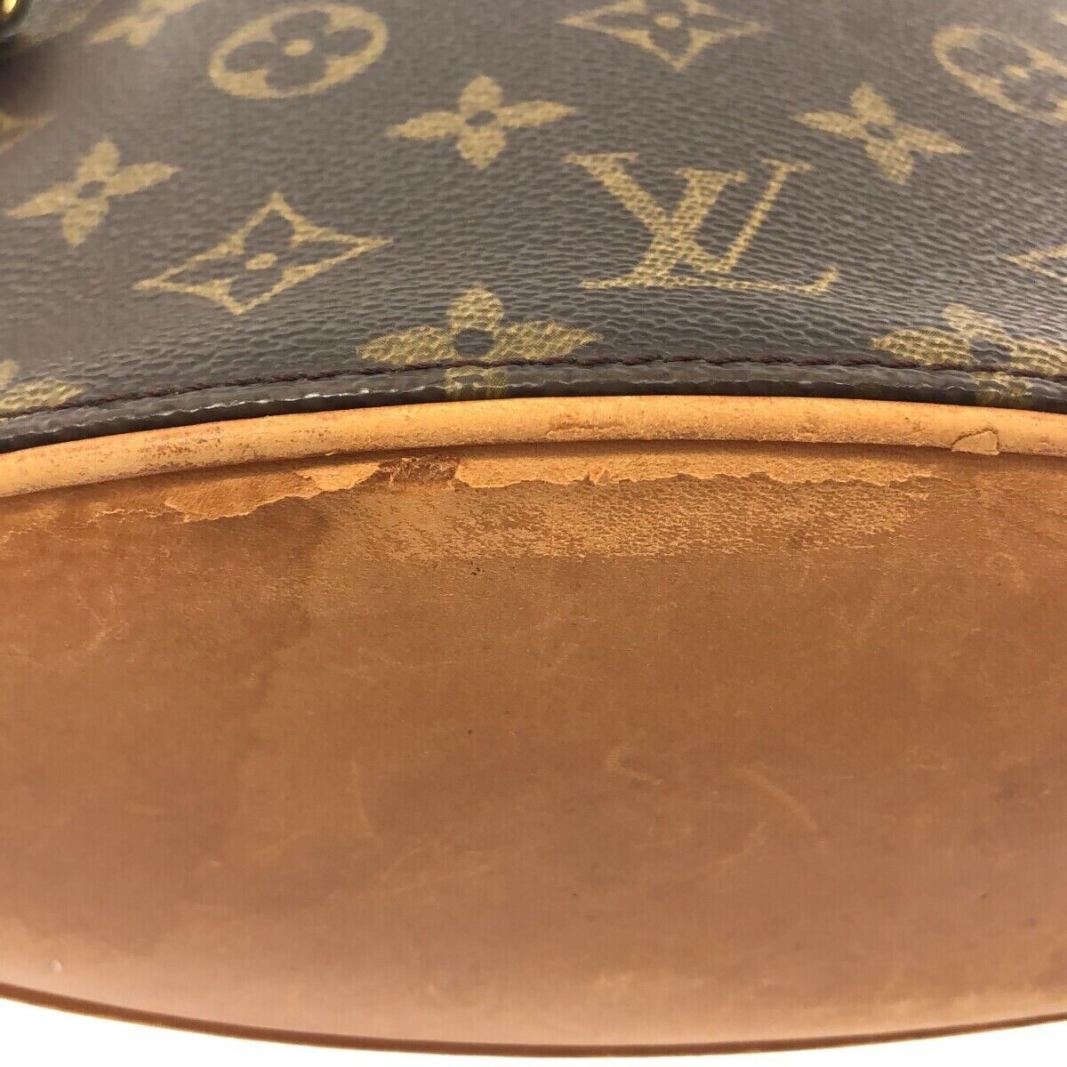 Louis Vuitton Drouot Crossbody Bag Monogram M51290