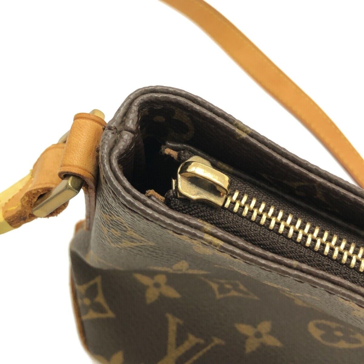 Louis Vuitton Trotteur Monogram Crossbody Bag M51240