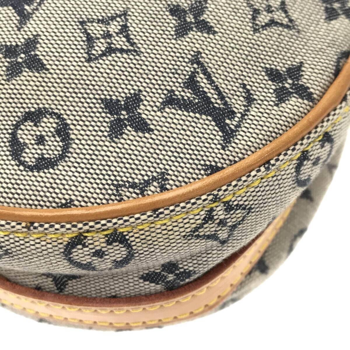 Louis Vuitton Jeanne PM M92001