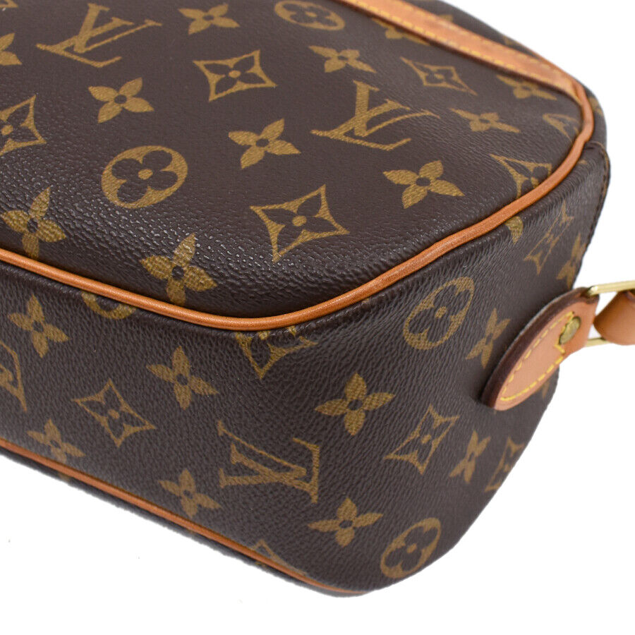 Louis Vuitton Blois M51221