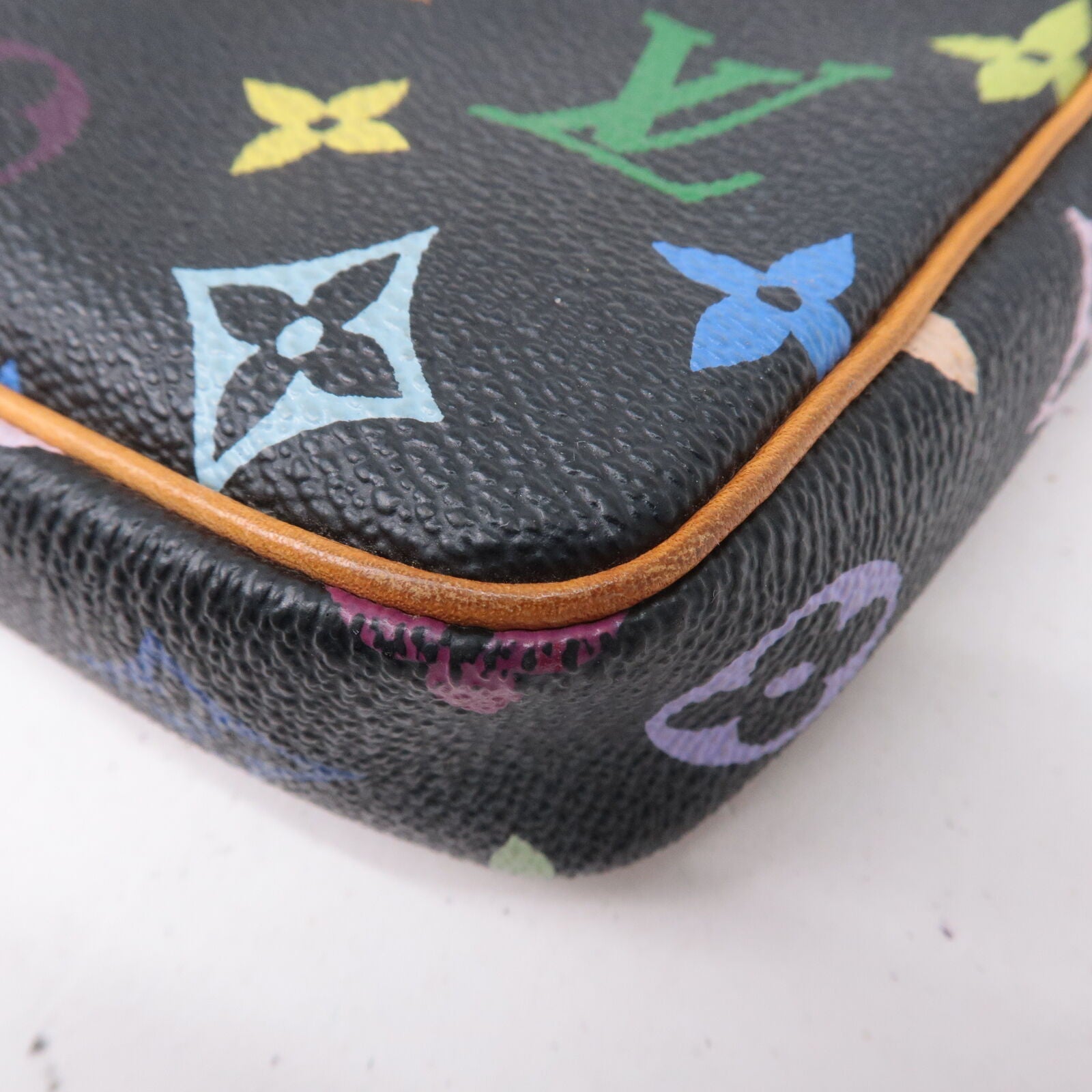 Louis Vuitton Murakami Pochette Accessoires M92648