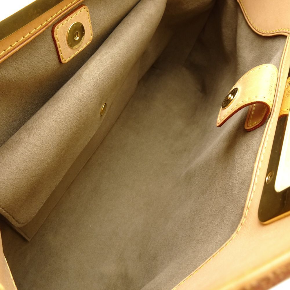 Louis Vuitton Judy MM Shoulder Bag M40256