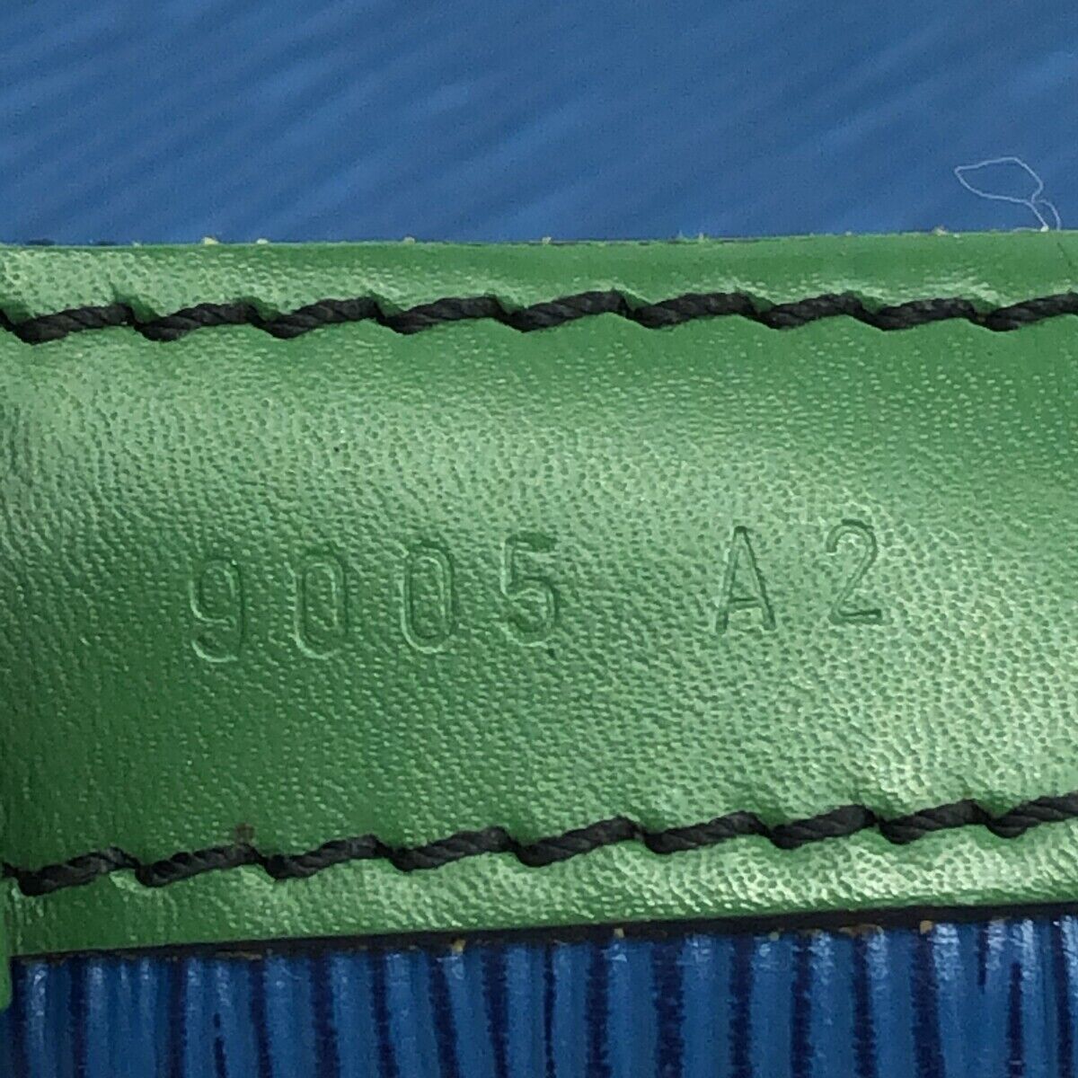 Louis Vuitton Epi Bi-Colour Noe Shoulder Bag