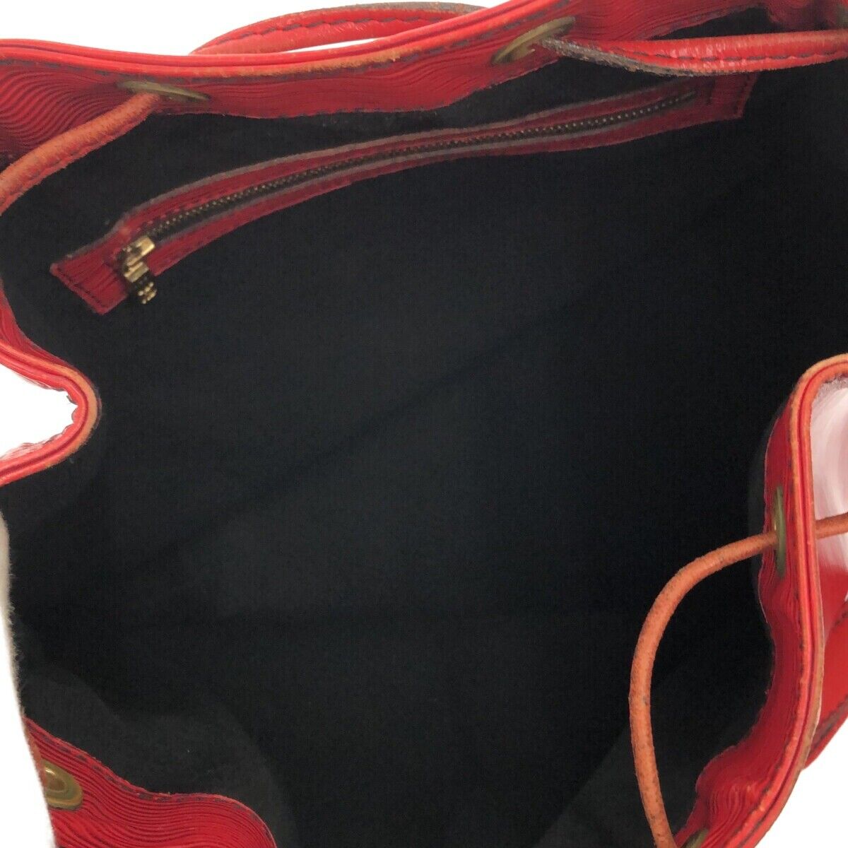 Louis Vuitton Epi Castillian Red Noe Shoulder Bag
