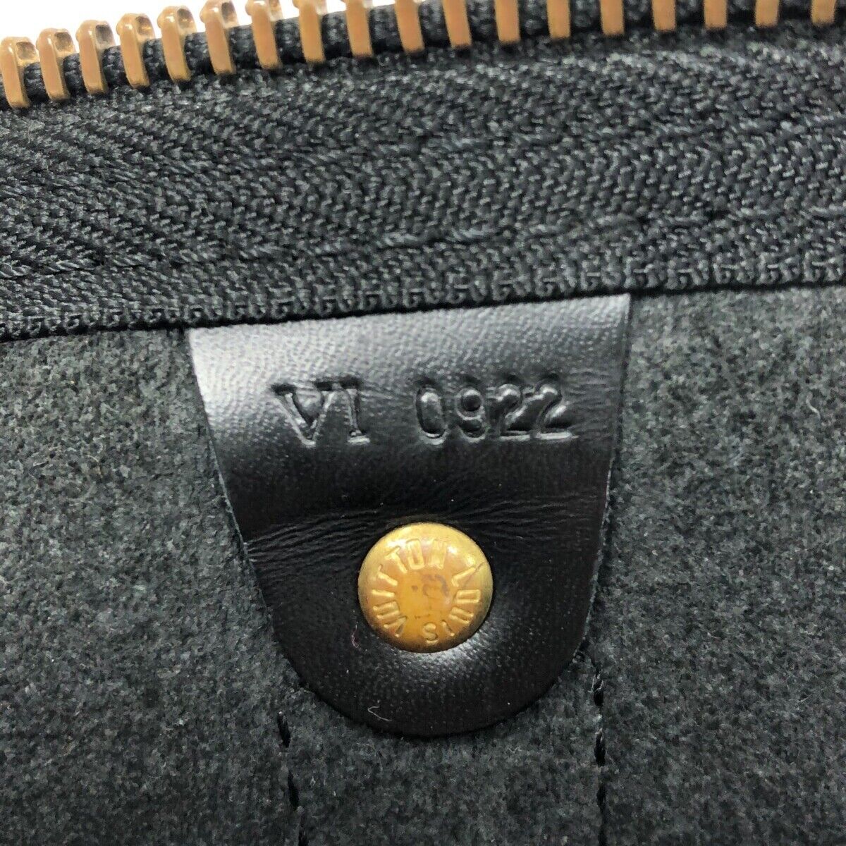 Louis Vuitton Keepall 50 Epi Black