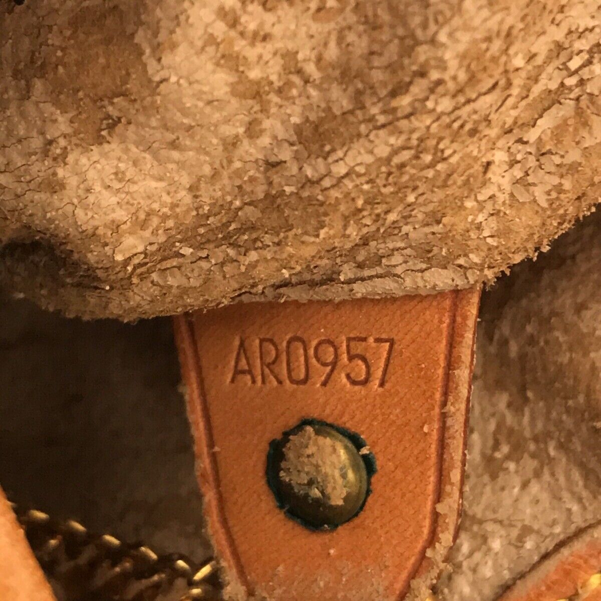 Louis Vuitton Bucket GM Shoulder Bag