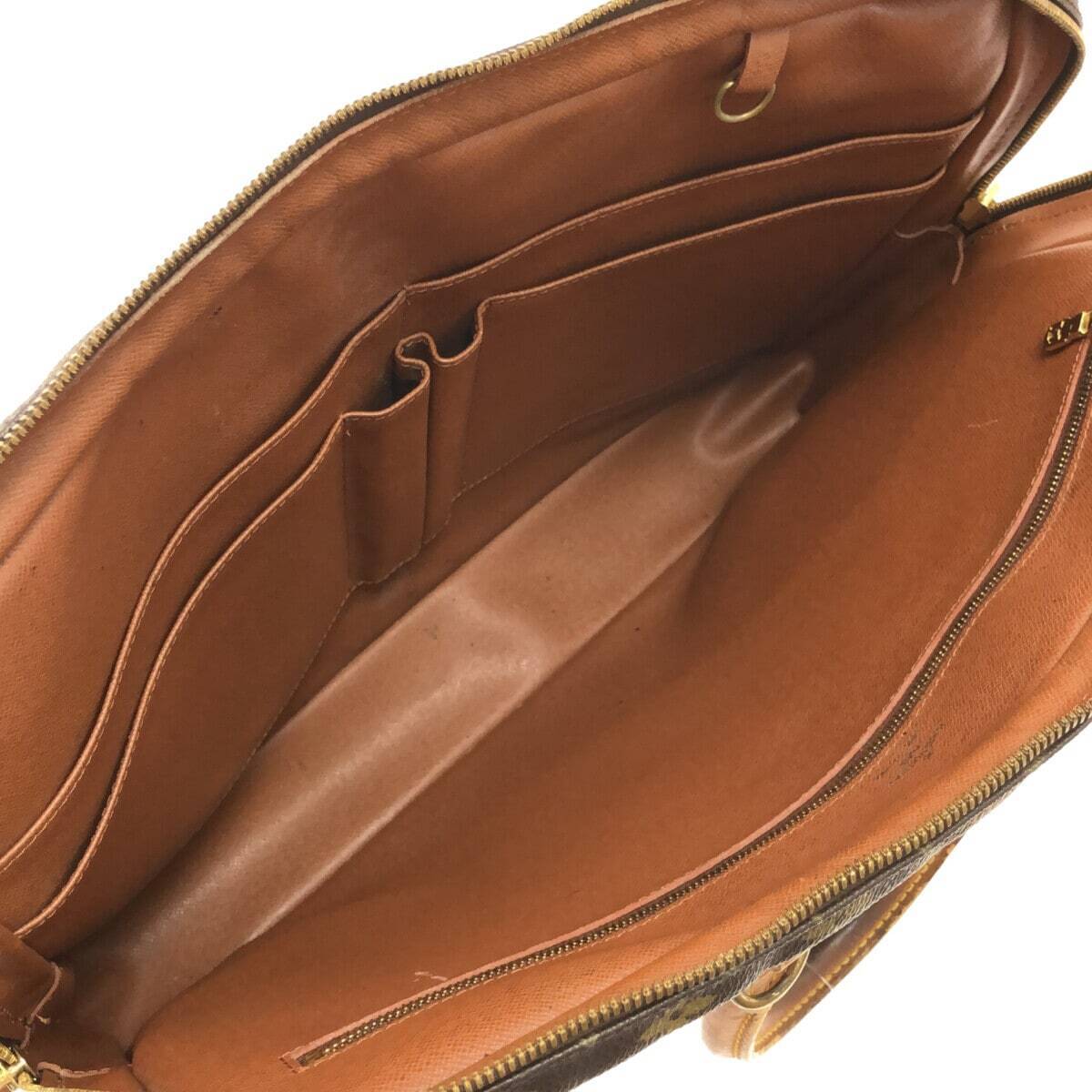 Louis Vuitton Porte Documents Voyage M53361