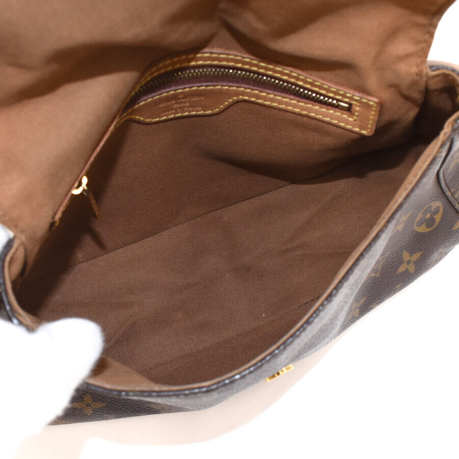 Louis Vuitton Mini Looping M51146