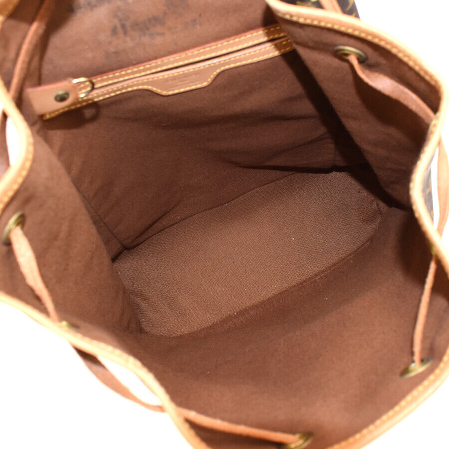 Louis Vuitton Montsouris GM M51135