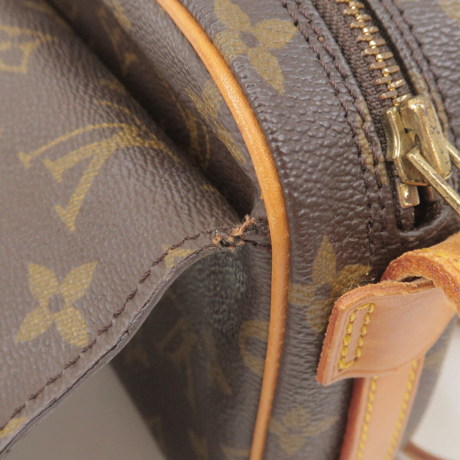 Louis Vuitton Saint Germain 24 Shoulder Bag M51210