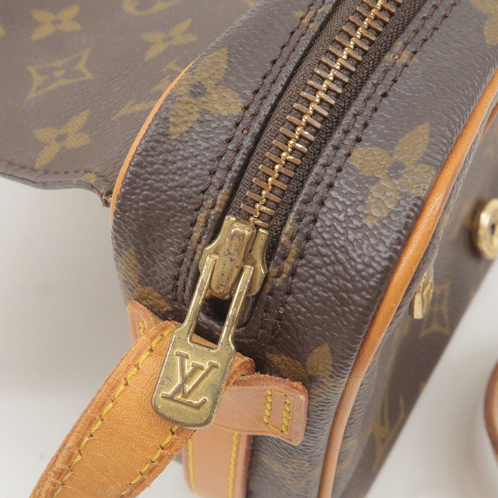 Louis Vuitton Saint Germain 24 Shoulder Bag M51210