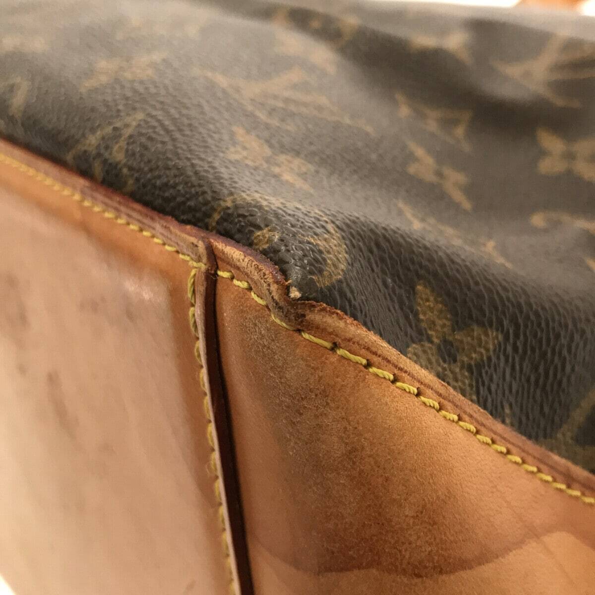 Louis Vuitton Cabas Mezzo Monogram Shoulder Bag