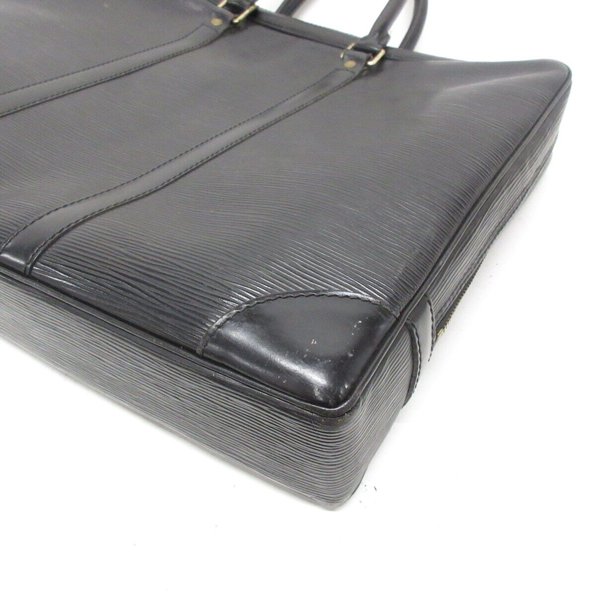 Louis Vuitton Porte Documents Voyage M54472