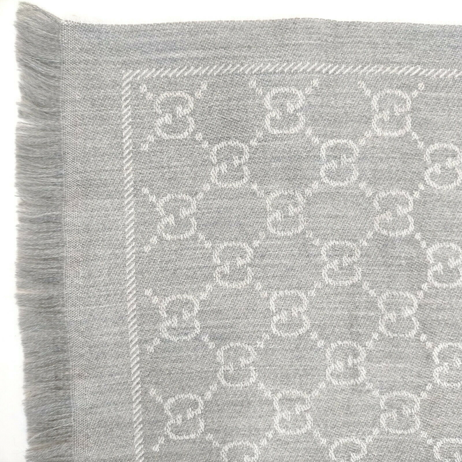 Gucci Scarf Grays Wool 100%
