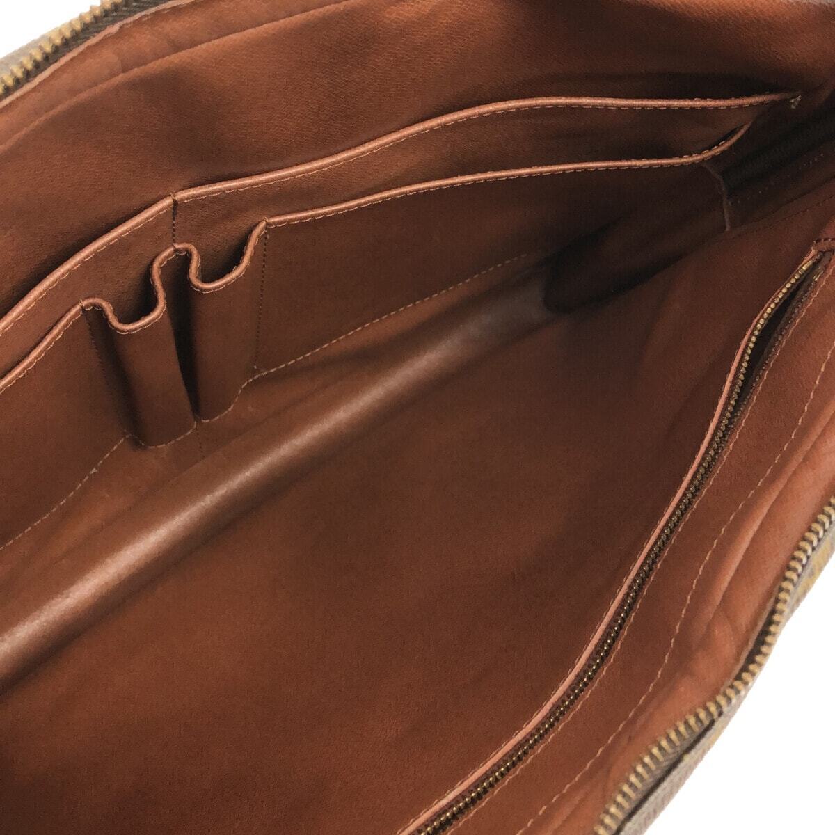 Louis Vuitton Porte Documents Voyage M53361