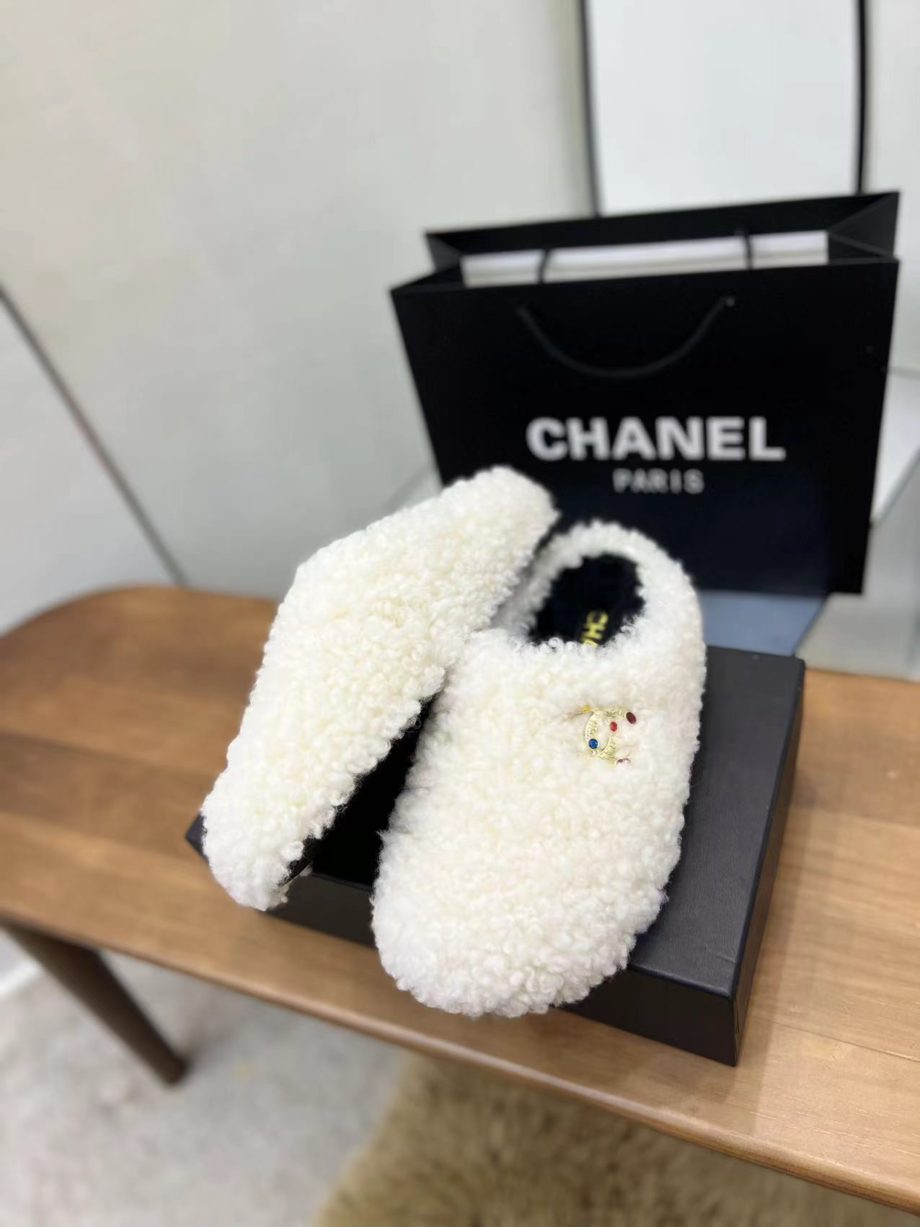 chanel Women's Mules White For Women