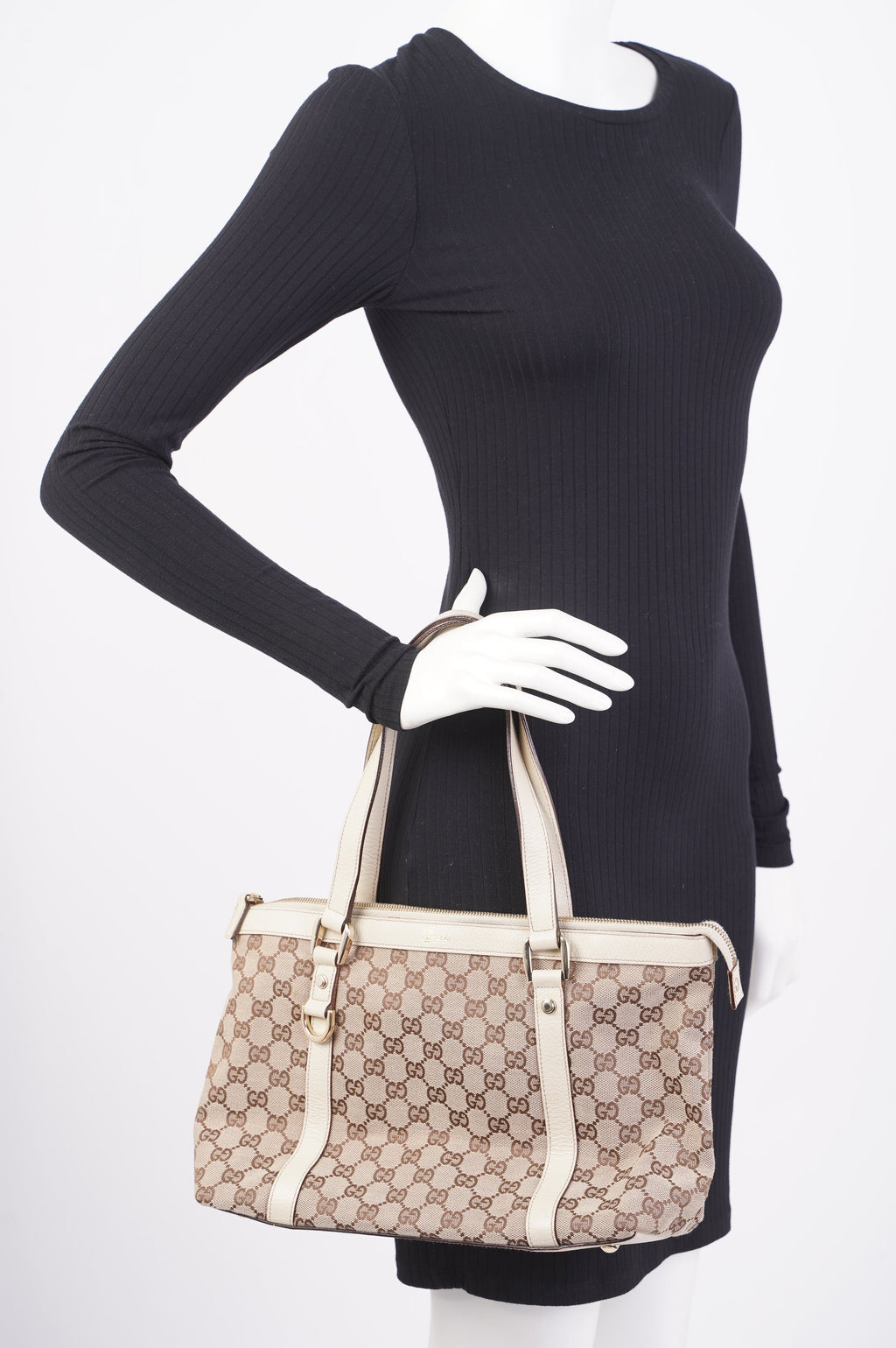 Gucci Abbey Shoulder Bag Supreme Print / White Canvas Small